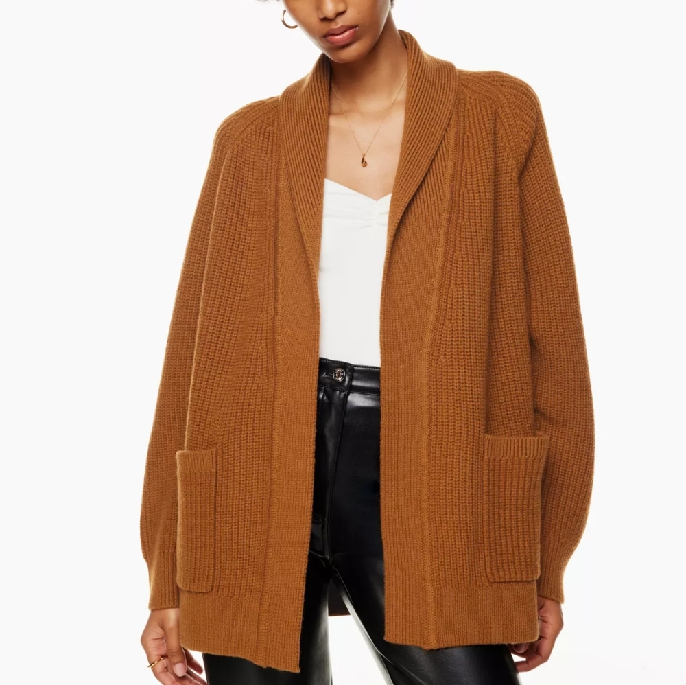 Aritzia Wilfred Travel Cardigan - Picture 2 of 8